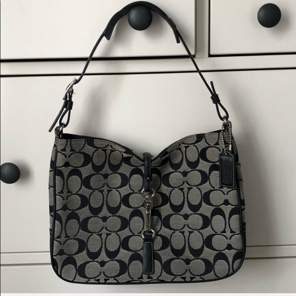 coach c signature purse